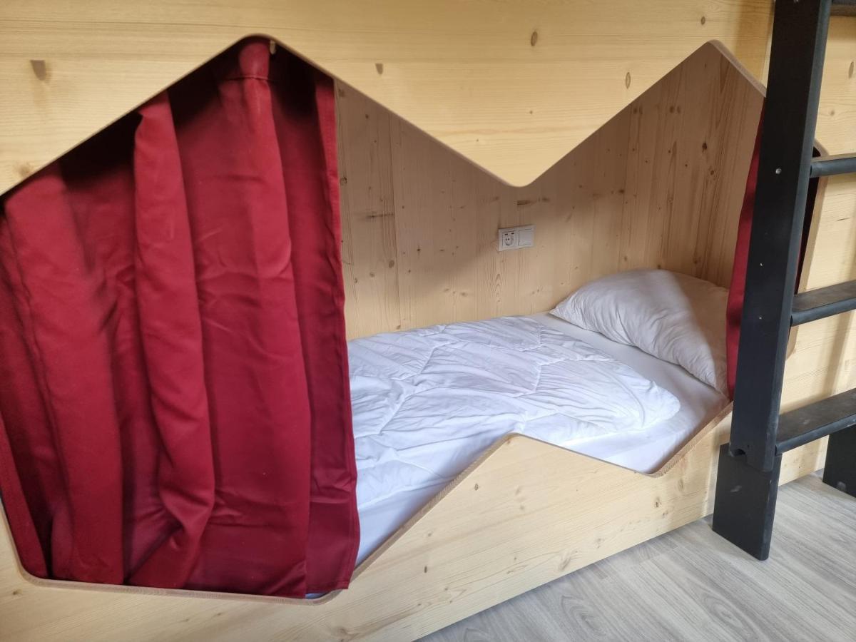 Stanton Hostel Санкт-Антон-ам-Арльберг Экстерьер фото