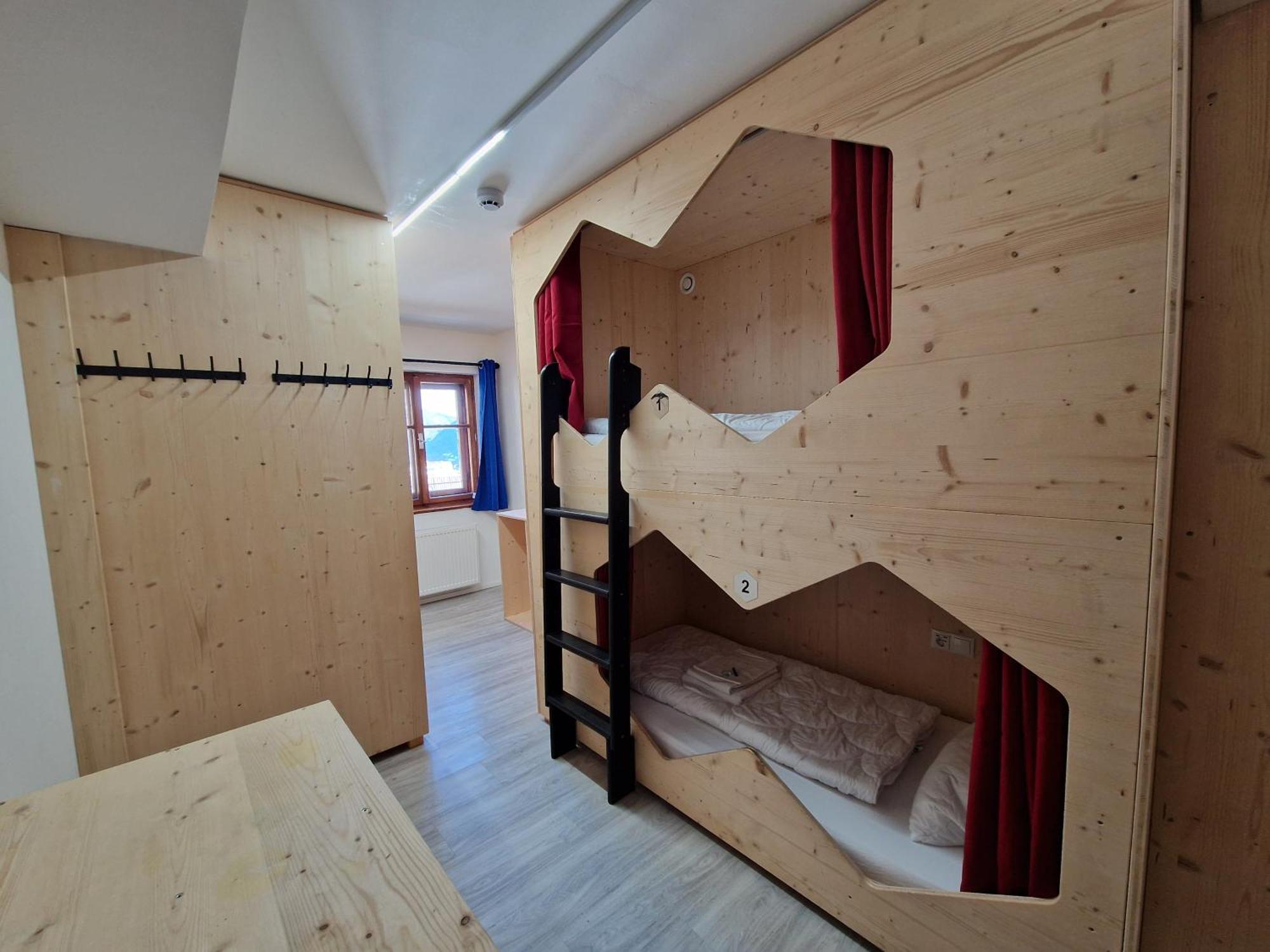 Stanton Hostel Санкт-Антон-ам-Арльберг Экстерьер фото